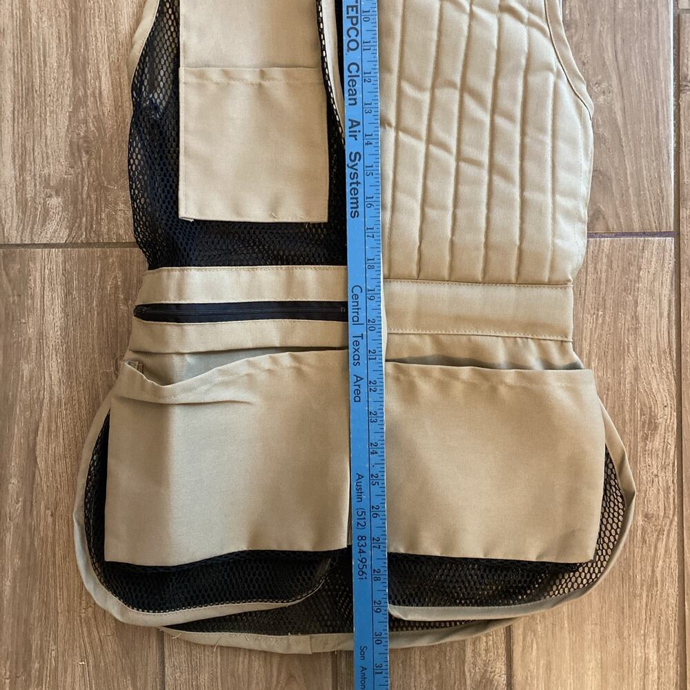 Vintage ORVIS Mesh Shooting Vest Size XL Khaki Multi Pockets Made in USA - Picture 3 of 5